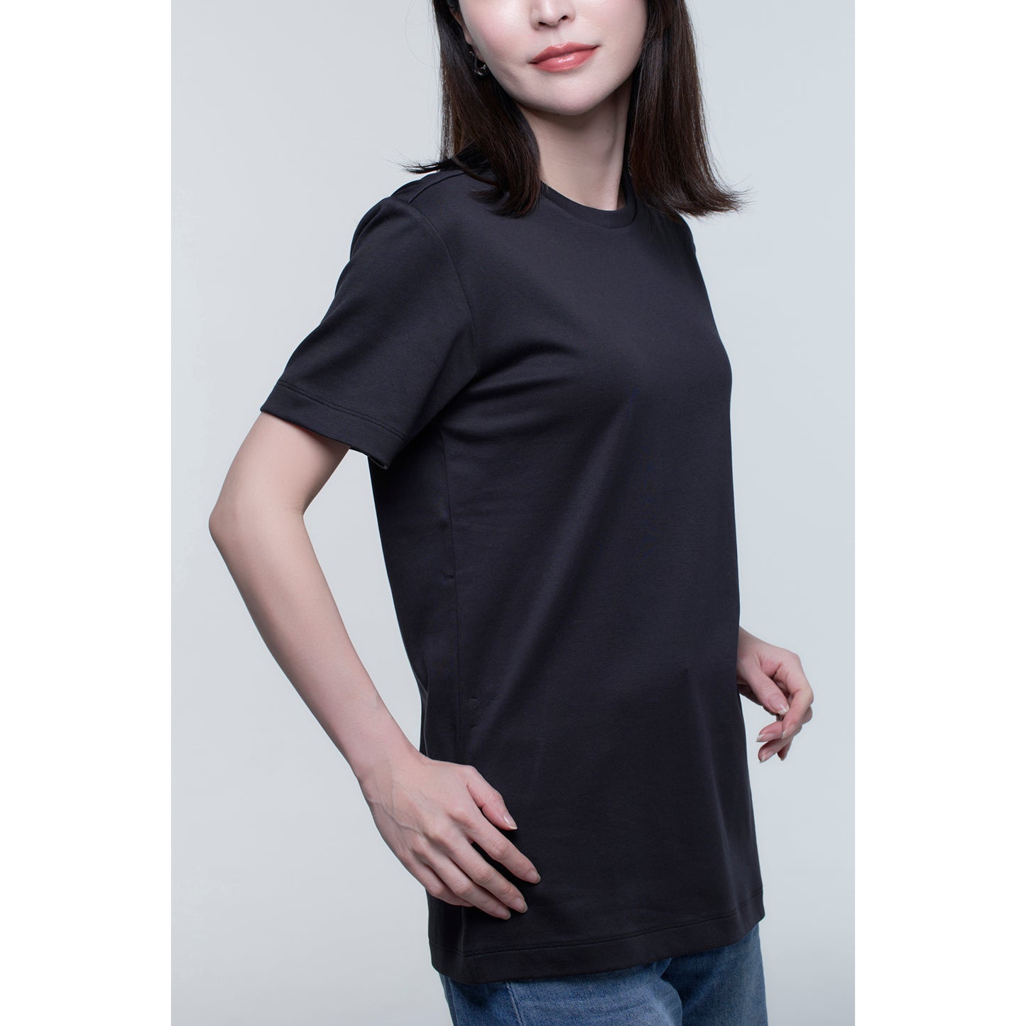THE 9 CLOSET S Tailored T-Shirts(BLACK)