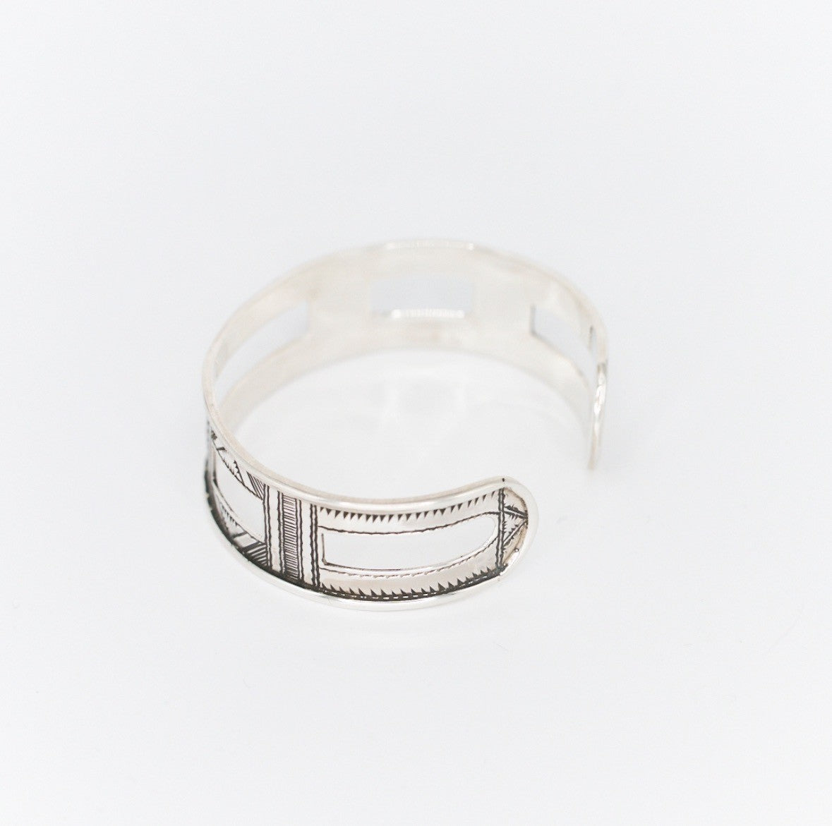 【受注終了】Bracelet「TAYLALUT(タイヤルット)」