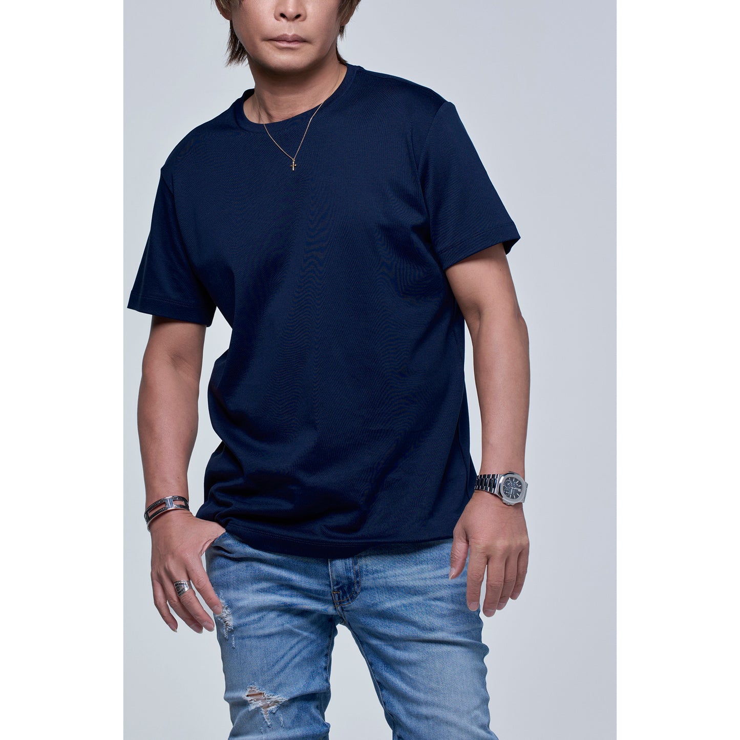 THE 9 CLOSET S Tailored T-Shirts(NAVY)