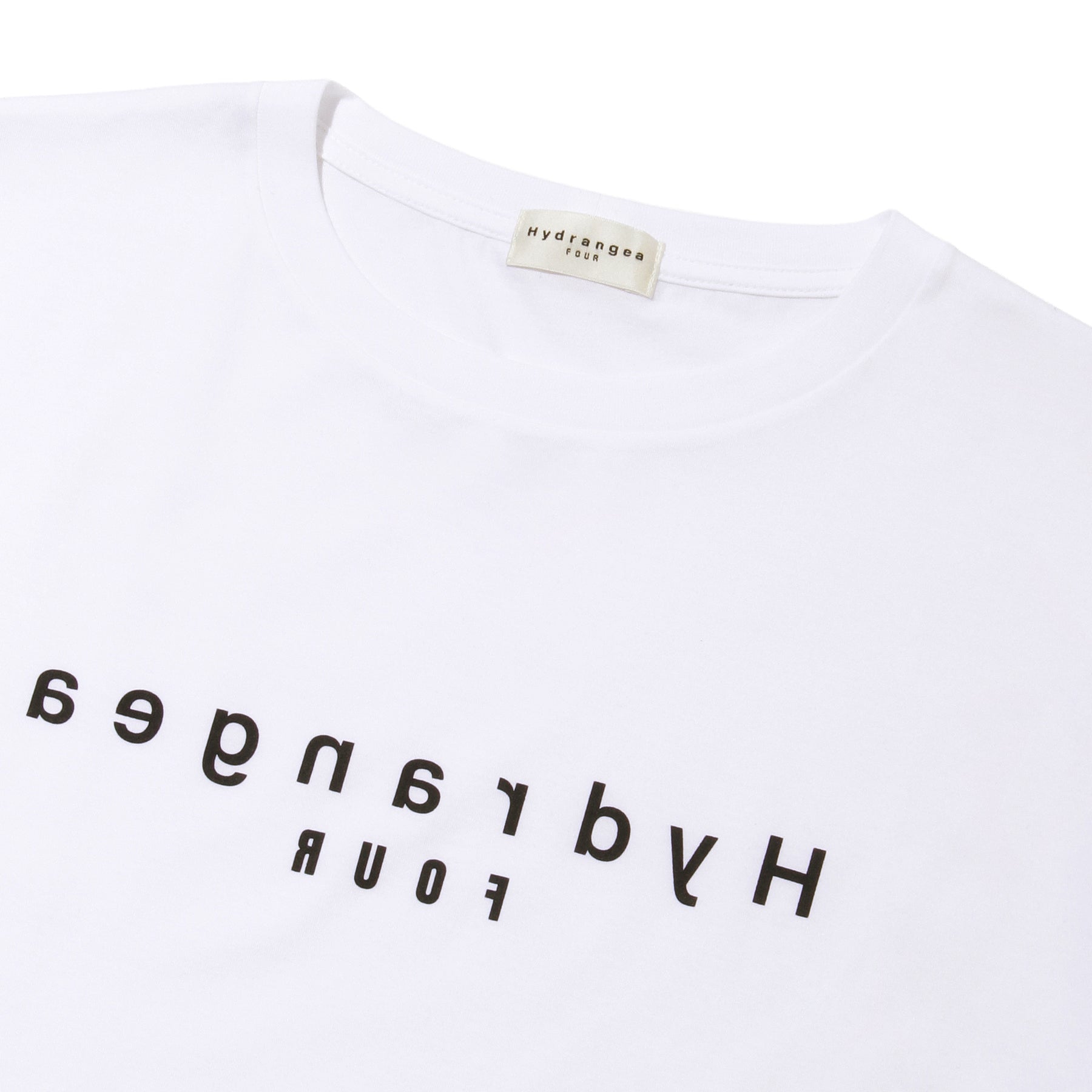 【受注終了】Four Hydrangea Reverse Logo T-Shirts WHITE – the9closets.com