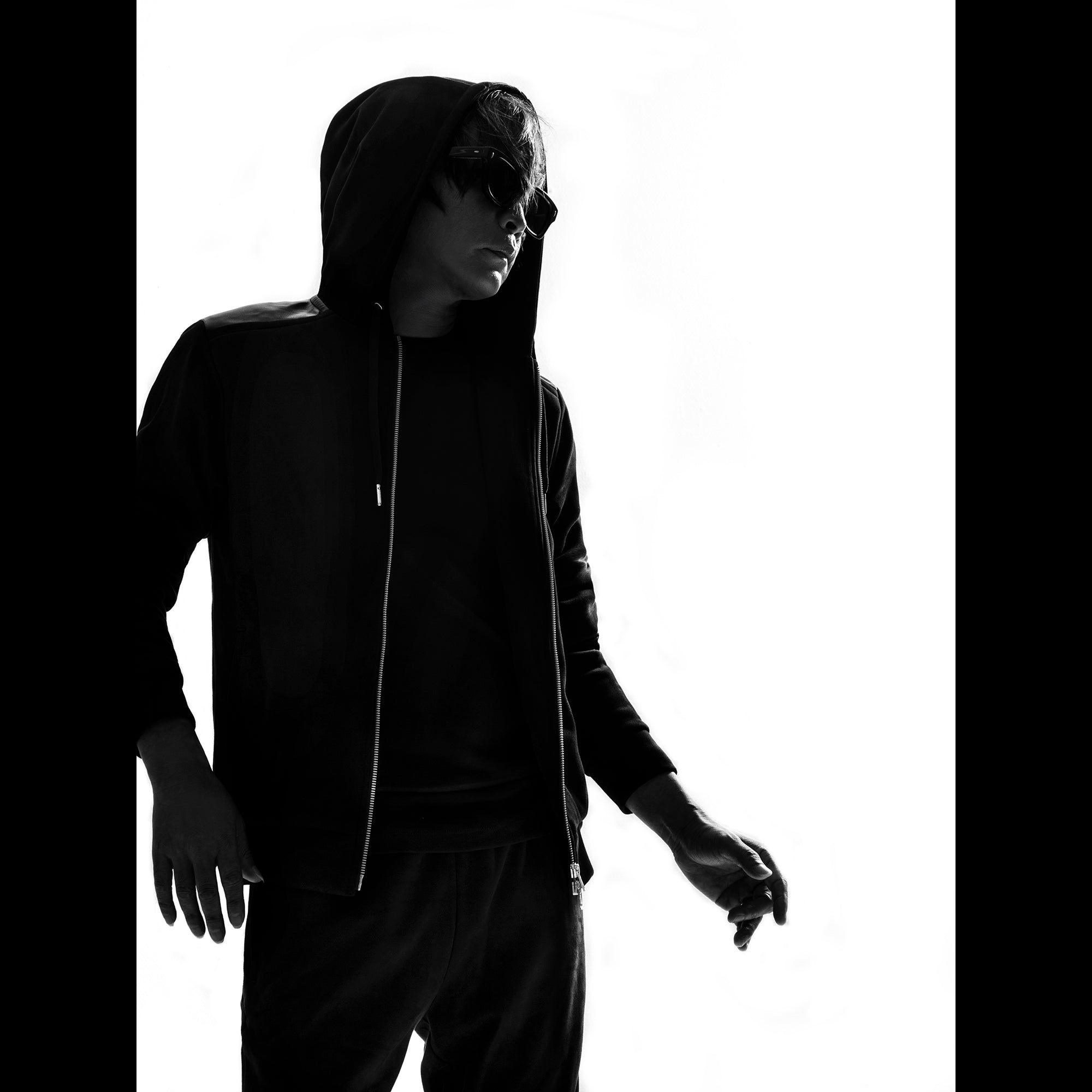 INORAN別注STRETCH SUEDE ZIP-UP HOODIE – the9closets.com